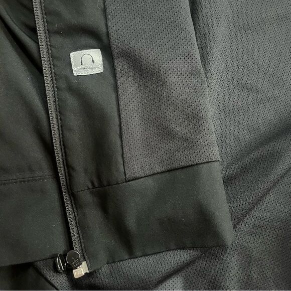 Nike Front Zip Activewear Jacket Black Size Small - Picture 9 of 9